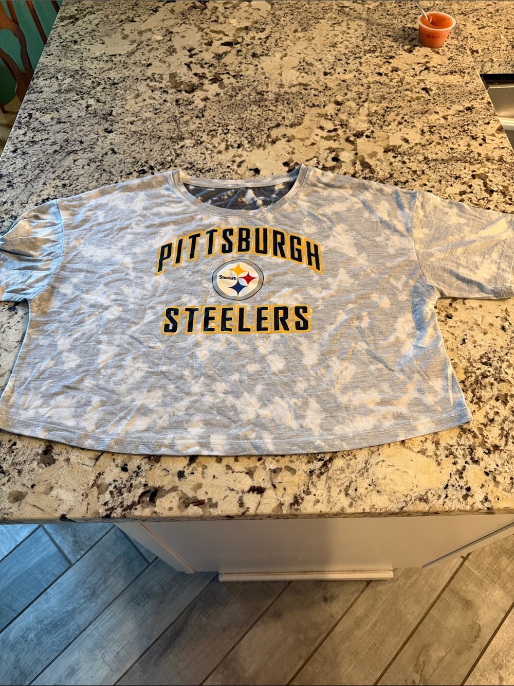 Pittsburgh Steelers Girls' Gray Tie-Dye Cropped Tee